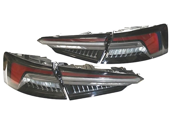 Audiアウディ純正A5/S5スポーツバックテールランプ