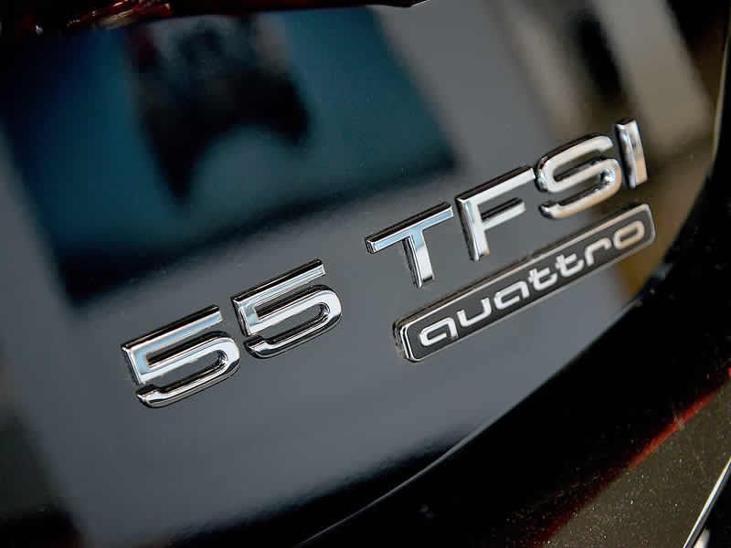 Audi 純正 55 TFSI リア エンブレム (S) 55TFSI - kraftwoks web shop